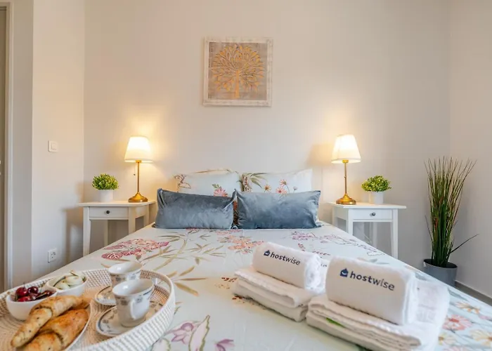 Hostwise - Bright & Spacious Flat W/ Garage Апартаменты