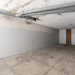 Hostwise - Bright & Spacious Flat W/ Garage Apartment *